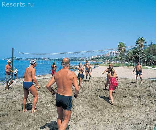 Pine Bay Beach Club 11